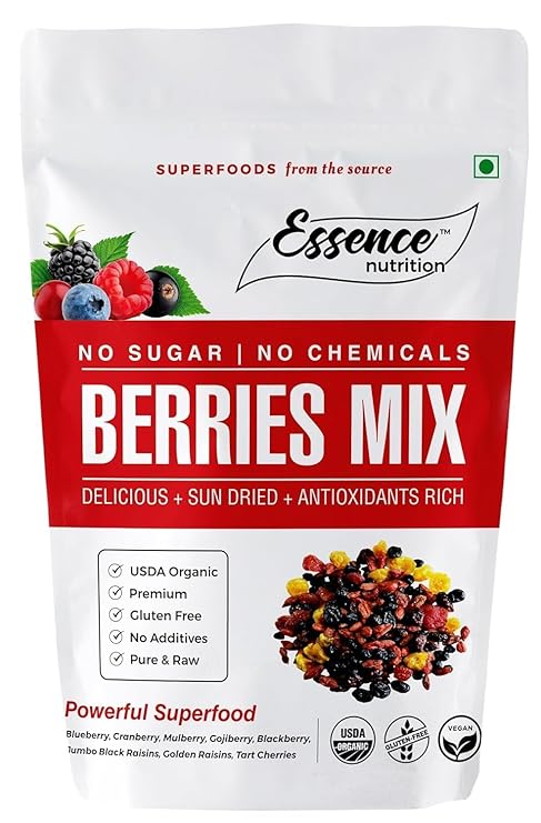 Essence Nutrition Premium Berries Mix (200grams) - Gluten Free Unsulphured Imported Berry - Blueberry & Cranberry Dry Fruit with Mix Raisins Without Sugar.