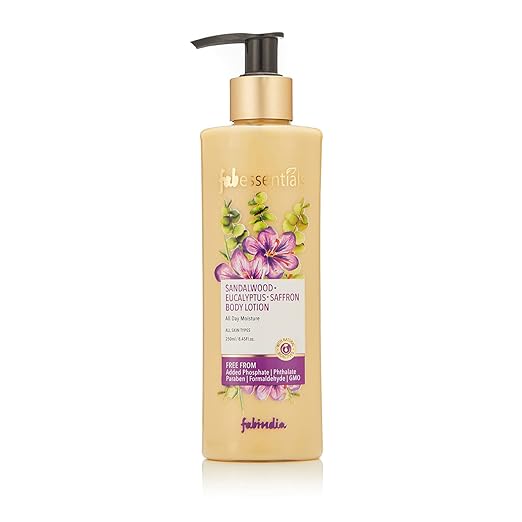 Fabessentials Sandalwood Eucalyptus Saffron Body Lotion | ஆரஞ்சு பழ எண்ணெய் மற்றும் கோகோ விதை வெண்ணெய் | நாள் முழுவதும் ஈரப்பதத்திற்கு - 250 மிலி